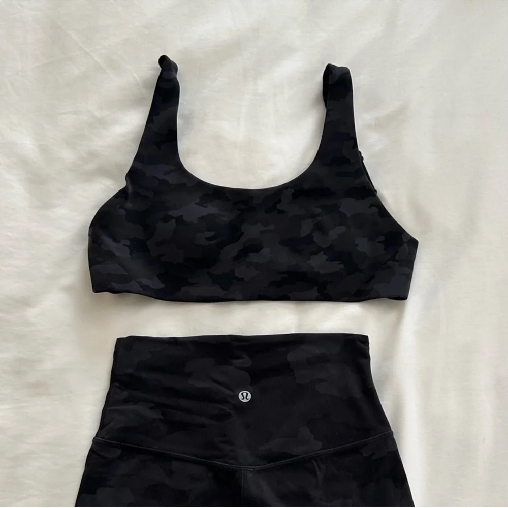 Lululemon In Alignment Straight-Strap Bra - Picture 3 of 4